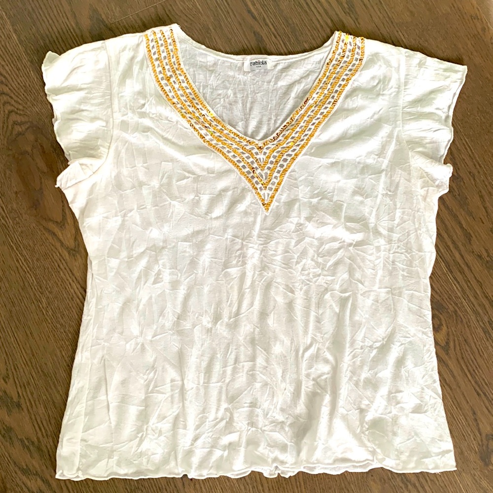 Cotton v-neck t-shirt, size large 🟢